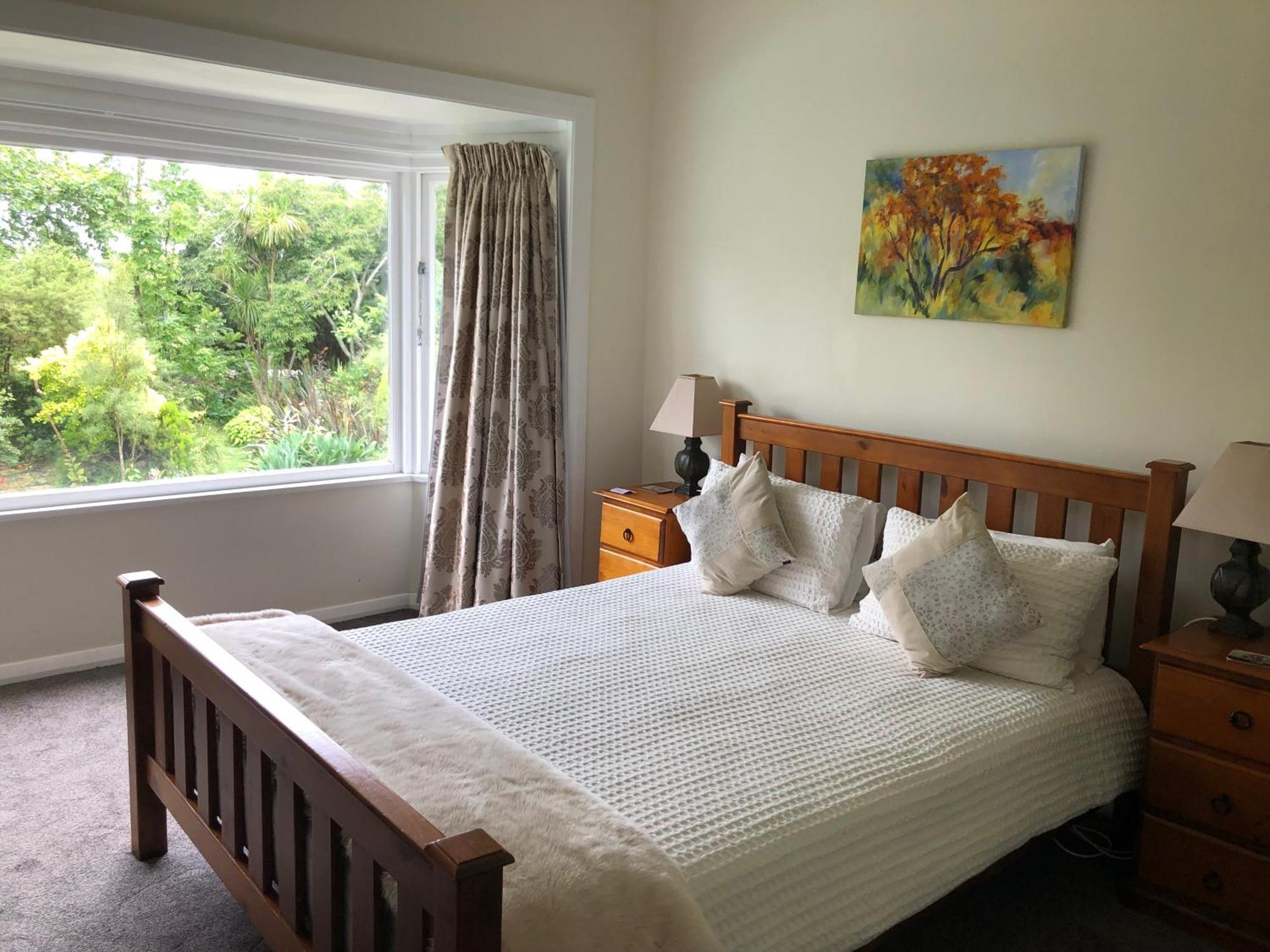 English Cherry Tree Manor Tamahere Exterior photo